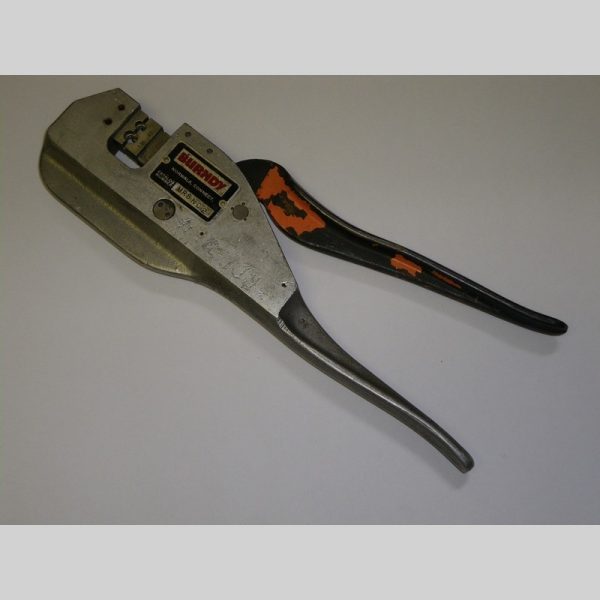 MR8NC2 Crimp Tool Mfg: Burndy Condition: Used