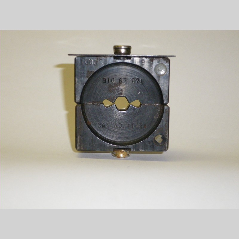 11734 Crimp Die Mfg: Thomas & Betts Condition: Used