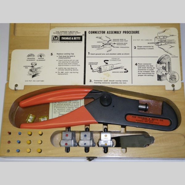 WT640 Crimp Tool Kit Mfg: Thomas & Betts Condition: New