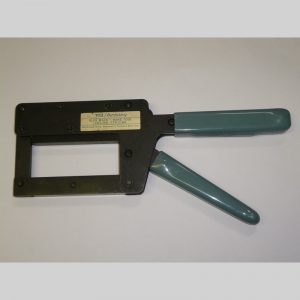 779-2100 Crimp Tool Frame Mfg: Thomas & Betts Condition: Used