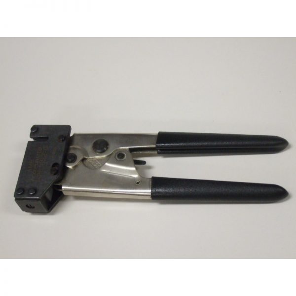 1-231652-0 Crimp Tool Mfg: Amp Tyco Condition: Used