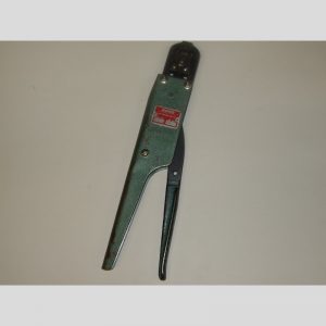 HT-66 Crimp Tool Mfg: Berg Condition: Used