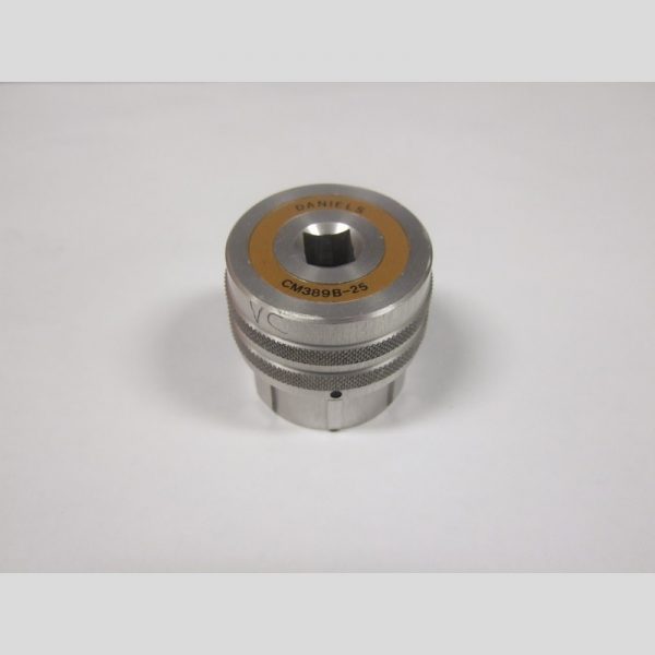 CM389B-25 Adaptor Tool Mfg: Daniels Condition: Used