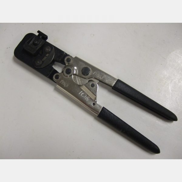 06-7887-01 Crimp Tool Mfg: Elco Condition: Used