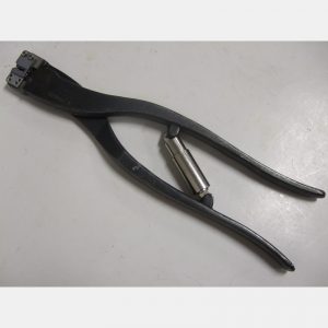 Y20MRE-3 Crimp Tool Mfg: Burndy Condition: Used