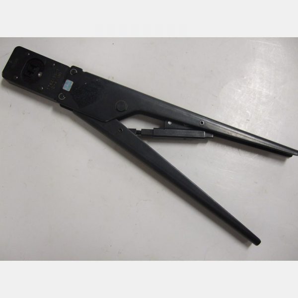 1762130-1 Crimp Tool Mfg: AMP Tyco Condition: Used