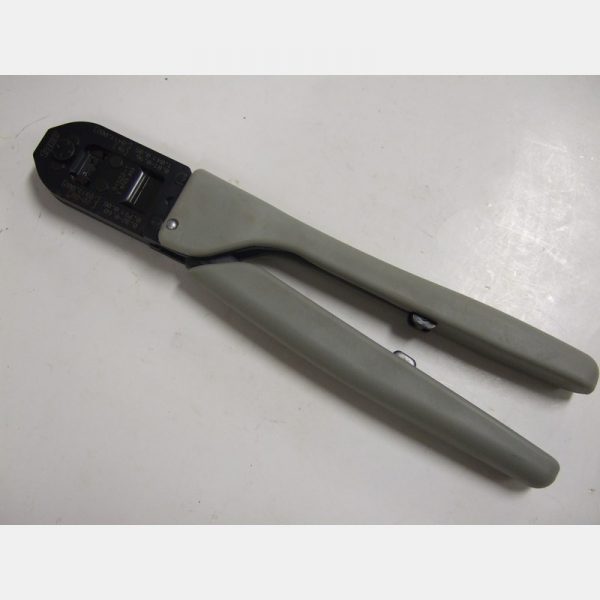 91522-1 Crimp Tool Mfg: AMP Tyco Condition: Used