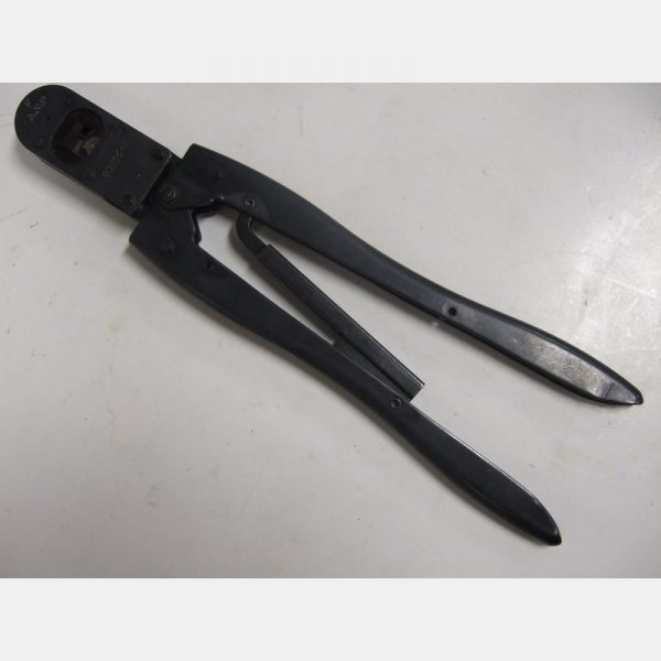 90255-1 Crimp Tool Mfg: AMP Tyco Condition: Used