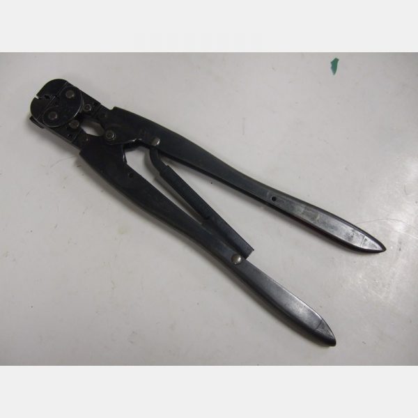 48430 Crimp Tool Mfg: AMP Tyco Condition: Used