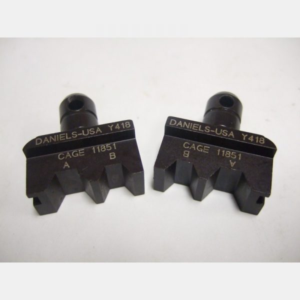 Y418 Crimp Die CD5-2 Mfg: Daniels Condition: New