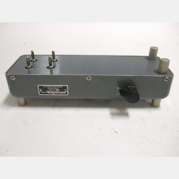 MT-3667/ ARM-93 Loop Antenna Test Fixture Mfg: Collins Radio Company Condition: New Surplus