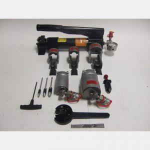 DLTFRPSKT3005 Tool Kit Mfg: Deutsch Condition: Used