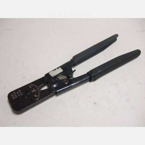 GM12014254 Crimp Tool Mfg: Packard Electric Div of GMC Condition: Used