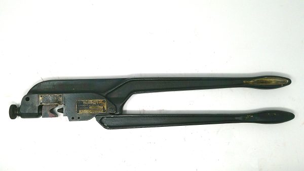 MY28-4  Crimp Tool  Mfg.: Burndy Condition: Used