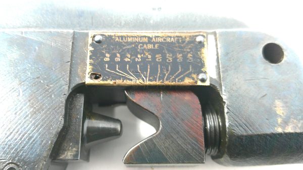 MY28-4  Crimp Tool  Mfg.: Burndy Condition: Used - Image 3