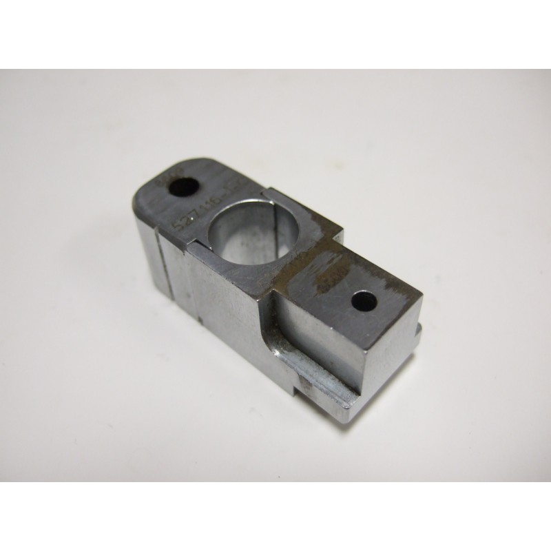 527116-1 Crimp Die Mfg: Amp Tyco Condition: Used
