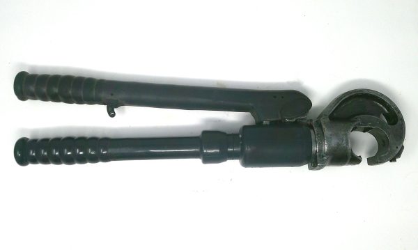 Y35 Hydraulic Crimp Tool  Mfg. Burndy   Condition: Used