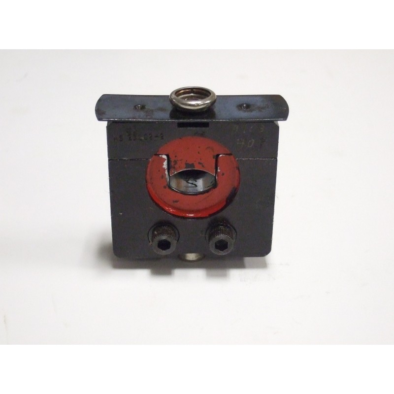 MS23002-2 Crimp Die Mfg: Thomas & Betts Condition: Used