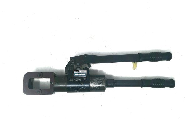 59974-1 Hand Hydraulic Crimper Mfg: TE Connectivity AMP Condition : Used