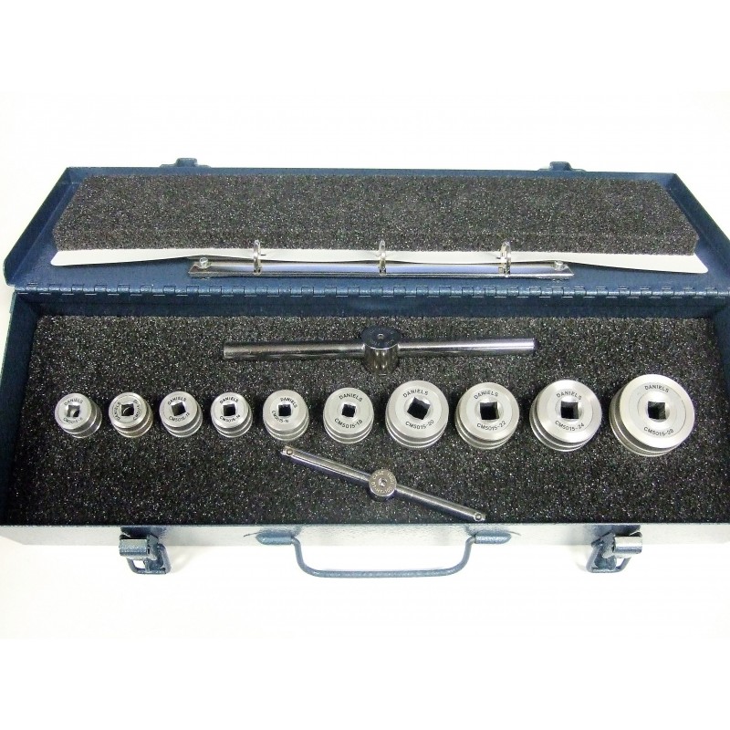 CM-S-5015S Torque Adapter Kit Mfg: Daniels Condition: Used