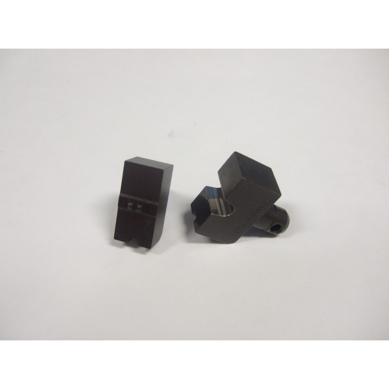Y627 Crimp Die Mfg: Daniels Condition: Used