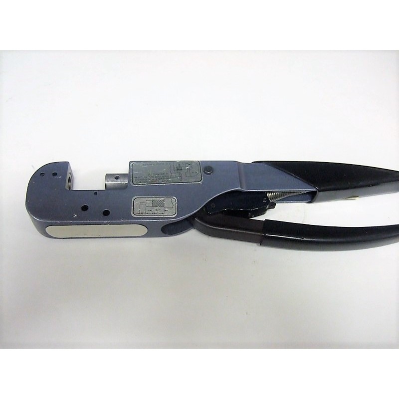 20-22 24-28 Gauge locking Crimp Tool 995-0001-661 ITT-Cannon CCT-DL 