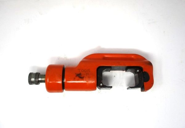TBM15  Hydraulic Crimp Head  Mfg: Thomas & Betts  Condition: Used - Image 2