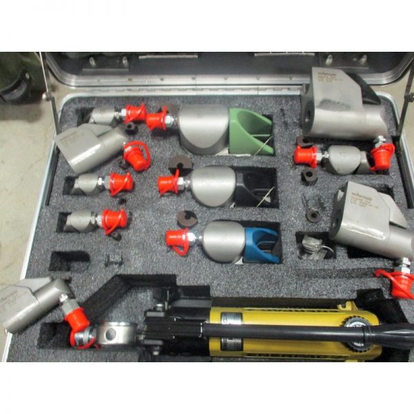 RTSK8-02-001 RTSK8-01-001 Aeroquip Tool Kit Mfg: Aeroquip Conditon: New Surplus
