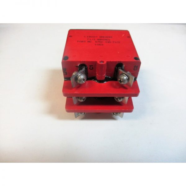 6752-330-7 1/2 Circuit Breaker Mfg: Klixon Condition: New Surplus