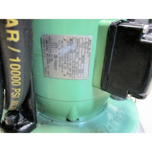 HA-I-ES Hydraulic Pump Mfg: Thomas Industries Jet Line Condition: Used