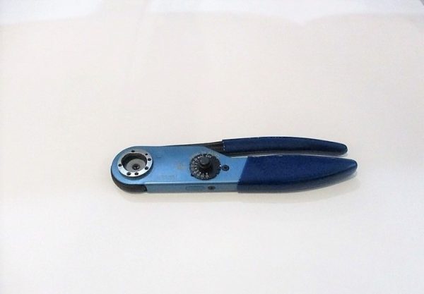 AF8-VP Crimp Tool  Mfg. Daniels DMC  Condition: Used
