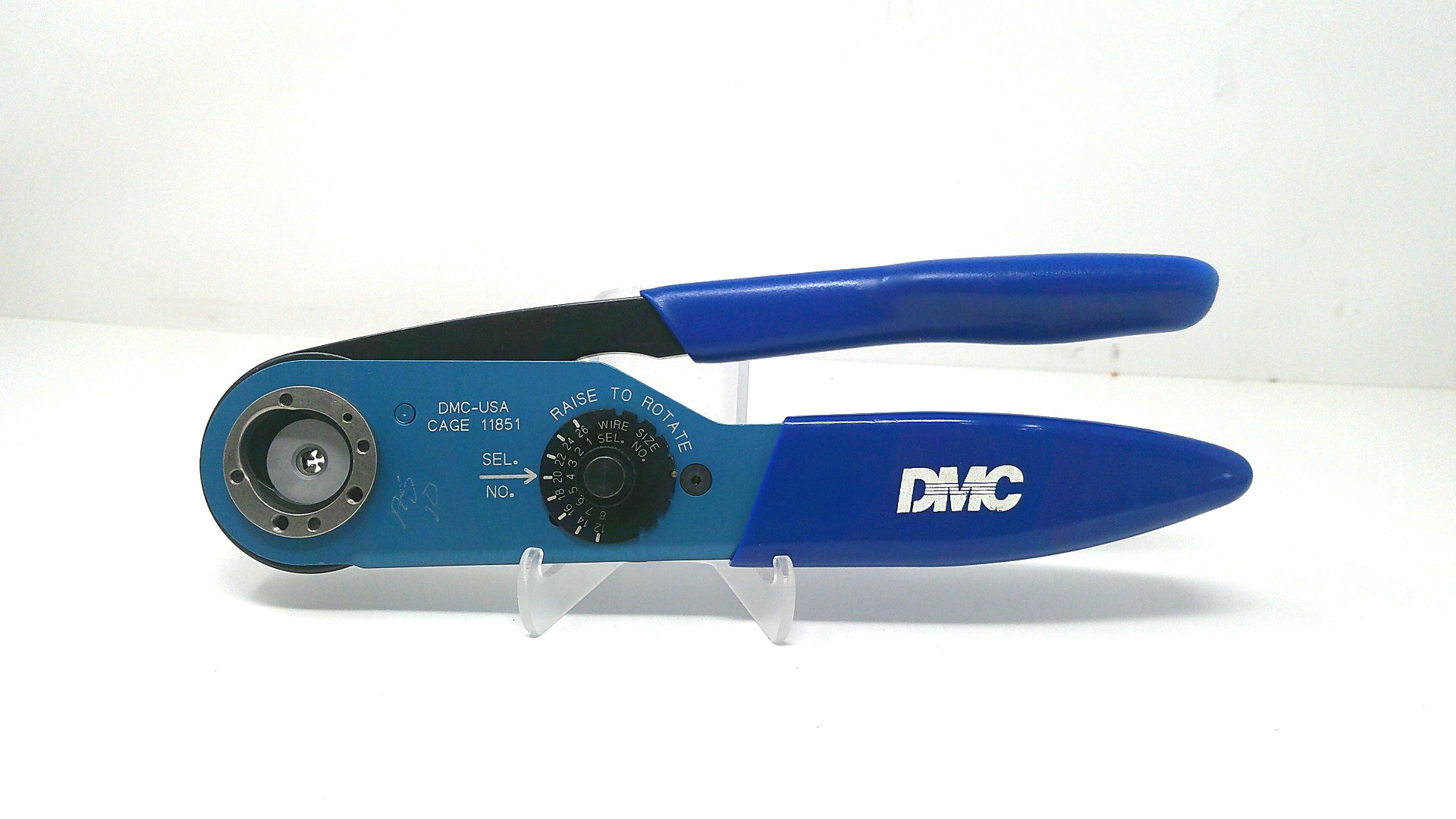 AF8 M22520/1-01 Engraved Crimp Tool Mfg. Daniels Corp Condition: New Surplus
