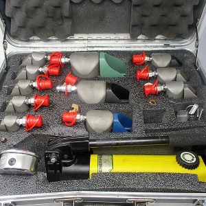 RTSK8-02-001  RTSK8-01-001 Aeroquip Tool Kit  Mfg: Aeroquip  Conditon: Used