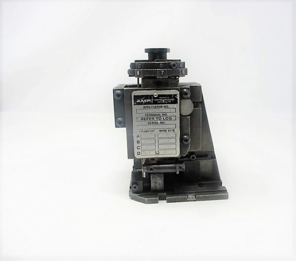 567626-1 Applicator Mfg. TE Connectivity AMP Condition: Used