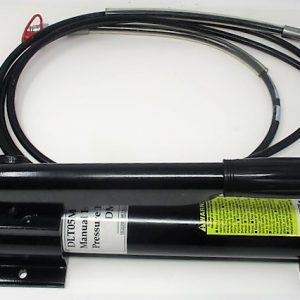 DLT05MAPM1000 Hand Hydraulic Pump Kit Mfg: Permaswage DMC Condition: Used