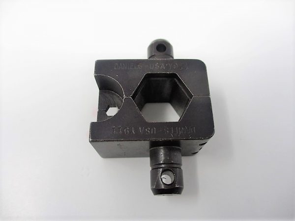 Y911  Crimp Die  Mfg. DMC Daniels  Condition: Used