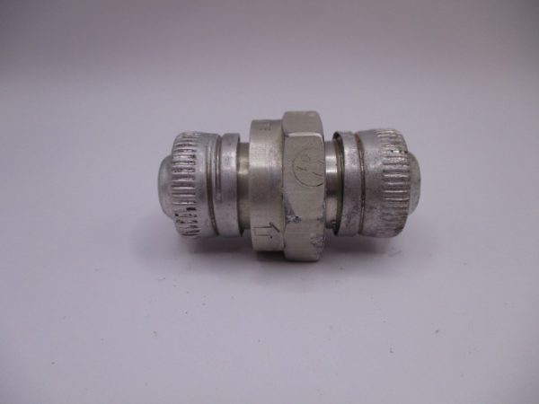 MS24423-8 Check Valve Mfg: Parker-Hannifin Cond: New Surplus