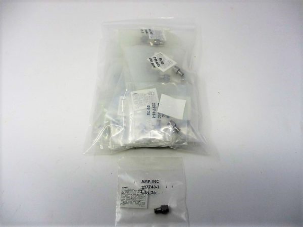 227743-1 SMA Plug 51PCS Mfg. TE Connectivity AMP Condition: New Surplus