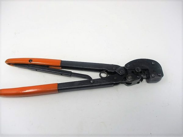 576781 Crimp Tool Mfg. TE Connectivity AMP Condition: Used