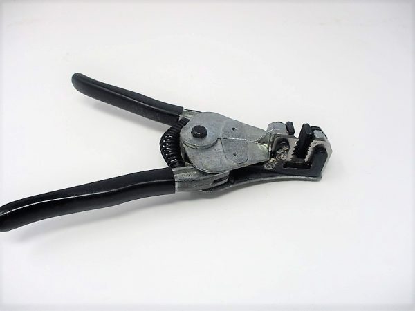45-098 Wire Stripper Mfg. Ideal  Condition: Used