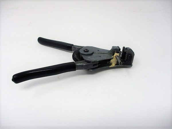 45-1302 Wire Stripper Blade Mfg. Ideal  Condition: Used