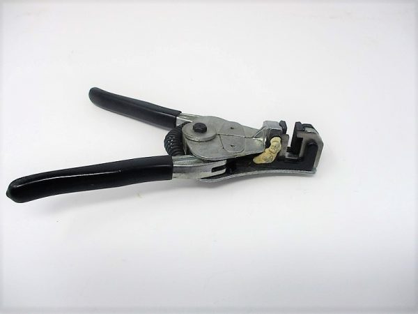45-1792 Wire Stripper Blade Mfg. Ideal  Condition: Used