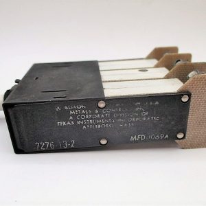 7276-13-2 Breaker Mfg. Texas Instruments Cond: New Surplus