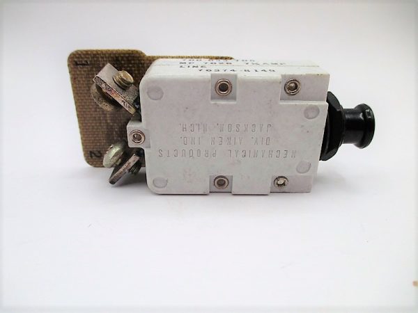 700-033-705 Breaker Mfg. MP Condition: New Surplus - Image 3