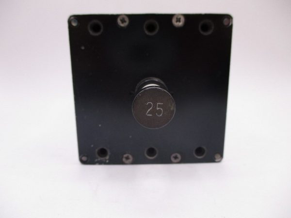 D6760-17-25 Breaker Mfg. Klixon Condition: New Surplus - Image 3