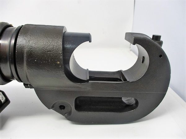 Y750 Hydraulic Crimp Tool Mfg: Burndy Condition: Used - Image 2
