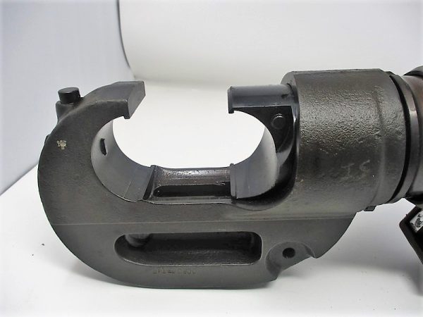 Y750 Hydraulic Crimp Tool Mfg: Burndy Condition: Used - Image 3