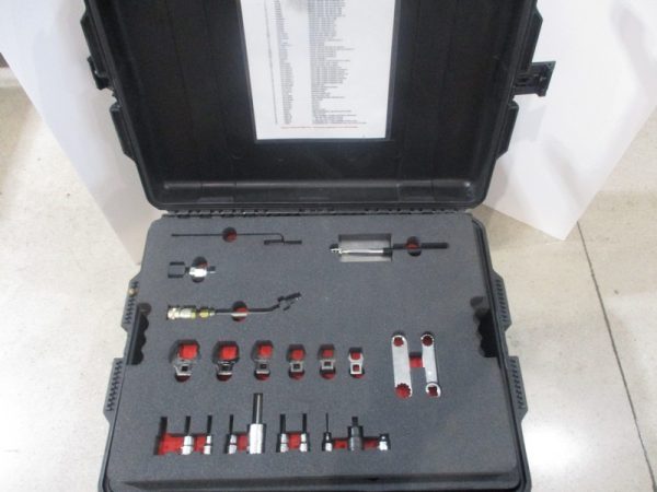HMMWVCTK01 Humvee Kit Mfg. ASAP Aerospace Cond: Used