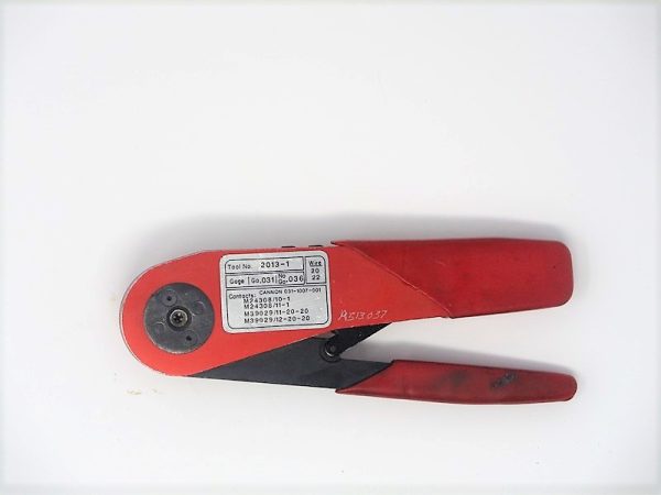 2013-1 Crimp Tool Mfg. Daniels DMC Condition: Used - Image 2