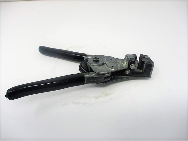 45-175  Wire Stripper Mfg. Ideal  Condition: Used